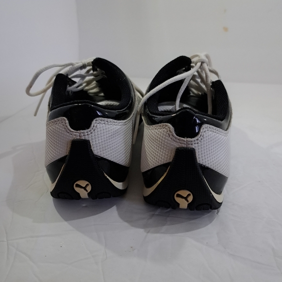 Boys Puma Running Shoes - Picture 4 of 8